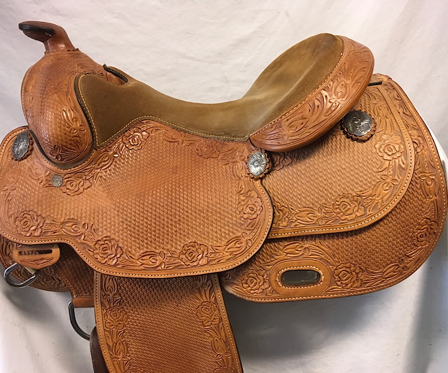 Used Broken Horn 16”